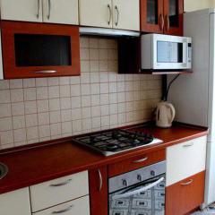 Good aparts on prospect Polia