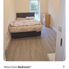 Cozy Private Room in Friendly Home Near Cork City & Cobh