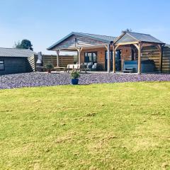 Bramley Lodge - Uk38384