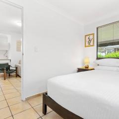 Modern 1-Bed Retreat with Patio & Shed Access