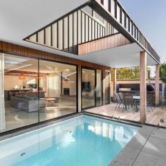 Riverhaus Luxe Barwon Heads Retreat with Pool