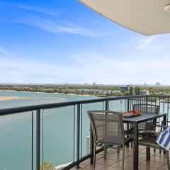 Seaside Solace at Caloundra Seaview 3BD Apartment