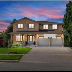 1-Bedroom 1Bathroom Entire Unit closer to Fairview Mall & Waterloo Airport