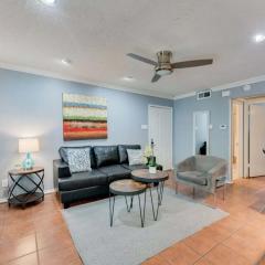 1BD Condo DFW South I04