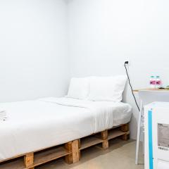 The Rambuttri Khaosan Bangkok