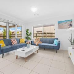 Five Bedrooms Near Schofields Station Direct Access to Sydney University & Parramatta