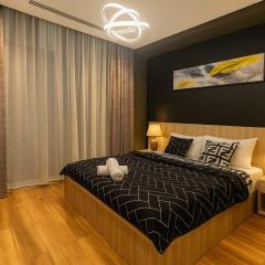 Charming 1BR Apartment with City views