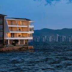 Dali Rushi Jiuxi Sea View Holiday Inn