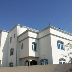 Raha Hostel