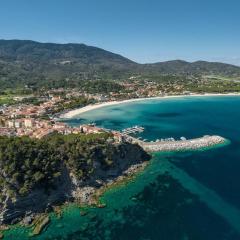 Silvia sul Lungomare di Campo