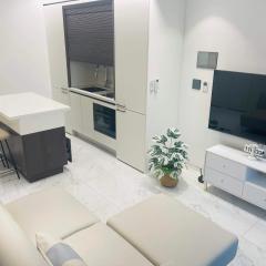 서초로이움지젤