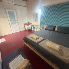 COOL CAMPING-blue room for 2 persons