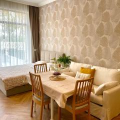 Coral Bay Studio Varna - Beachfront with Free Parking