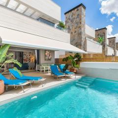 Villa de lujo con jacuzzi, cine, billar y futbolín