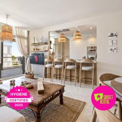 Huge terrace apartment in Punta Paloma