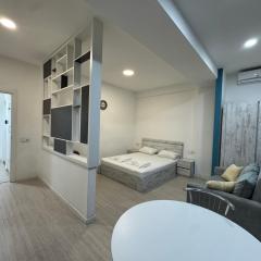 Bright Central Studio, Downtown Yerevan