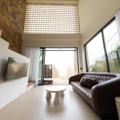 Slim Summer House Suites - Bingin, Uluwatu