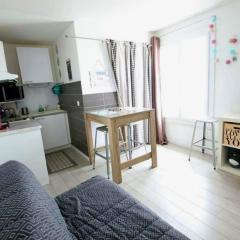 Joli studio à 3 min de la plage - rénové en avril 2025