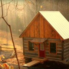 Beautiful Waterfront Cabin with Hot Tub near Winston-Salem, North Carolina