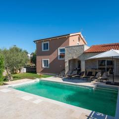 Villa Dominika with private pool and BBQ