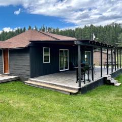 Black Hills Glamping Cabin, Perfect for an Outdoor Adventure
