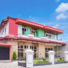 Collection O near Universitas Negeri Padang formerly Hotel Amra