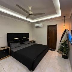 1Bed Apartment Near Eiffel Tower