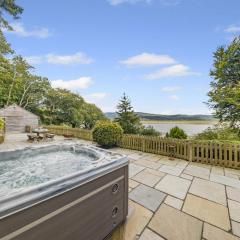 4 Bed in Aberdovey oc-p33131