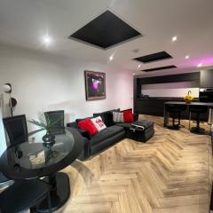 3 Bedroom Edinburgh Apartment