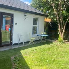 Luxury Garden Hideaway, Dublin