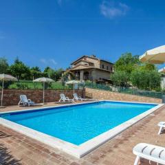 Apartment Near Lake Trasimeno With View