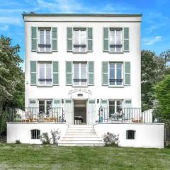 House, garden, Eiffel Tower, Palace of Versailles