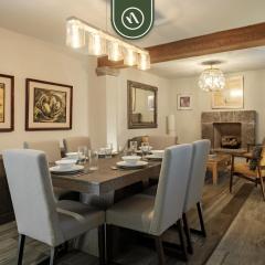 Amazing House in City Center - Rooftop - Skyline