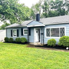 Bellwood 2 bed family house w 2 living areas Superhost