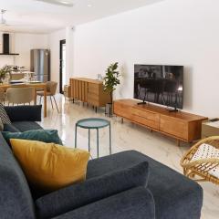 Modern Villa 4-BR, Breeze - 10 min walk to NaiYang beach