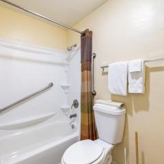 Pine - Santa Fe - Roundhouse Resort and Spa