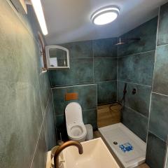 לוריא יוקרה בעתיקה