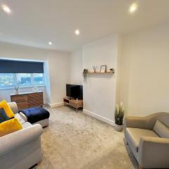 Central Apartment - 16 Mins to London