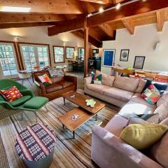 Palisades Shuttle, Lake Tahoe, Town, Hot Tub, Dogs