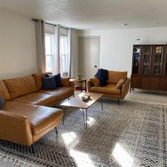 Totally renovated large family getaway! King bed