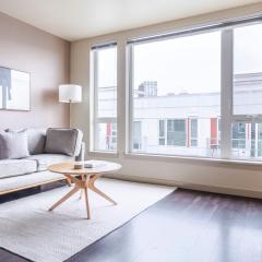 Blueground PikePine balcony nr Capitol Hill SEA-960