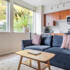 Blueground University District view nr University Bridge SEA-915