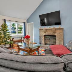 4BR Retreat with Hot Tub and Resort Style Amenities