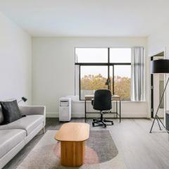 Blueground Diridon pool nr San Jose Museum SFO-2089