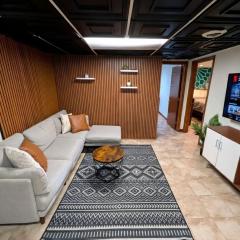 Stylish Garden-Level 2BR: Quiet Neighborhood