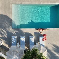 Villa "Kalli" with private pool - beachfront - Kalo Livadi