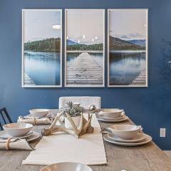 Rockies Escape for Groups with Hot tub and Pool