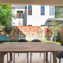 East ATX 4BR 3.5BA Getaway Near Lady Bird and Chavez Cocktails by Austin Vacay
