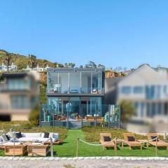 Luxury Beachfront Villa W. Stunning Pacific Views