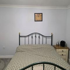 Stay Near Colchester twn centre2